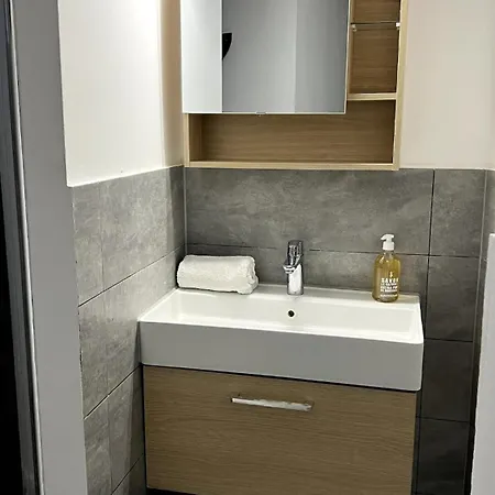 شقة Comfortable 2bed Near Sncf