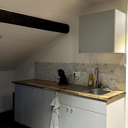 Comfortable 2bed Near Sncf * شالو أو شُمْبانيِ